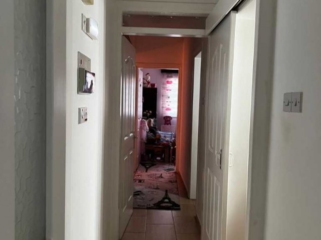 VOLL MÖBLIERTE MAKELLOSE FAMILIENWOHNUNG IN CANAKKALE REGION 3 + 1 DAIRE ** 