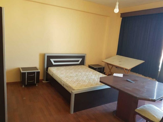 SPACIOUS 2 + 1 APARTMENT WITH FULL FURNITURE, CLOSE TO EMU, WITH PAYMENT FOR 6 MONTHS ** 