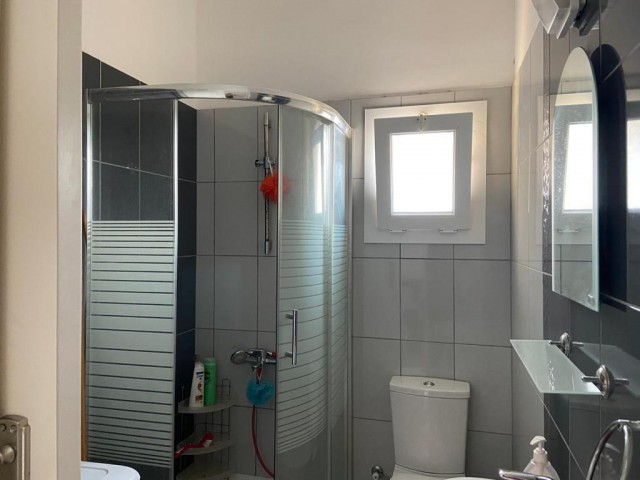 MAGUSA KARAKOL BÖLGESİ SATILIK 2+1 DAİRE