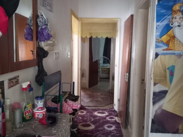 MAĞUSA KARAKOL BÖLGESİNDE 3+1 ACİL SATILIK DAİRE