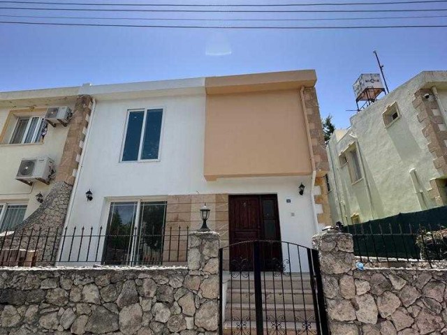 3+1 twin villa for sale in Kyrenia Alsancak