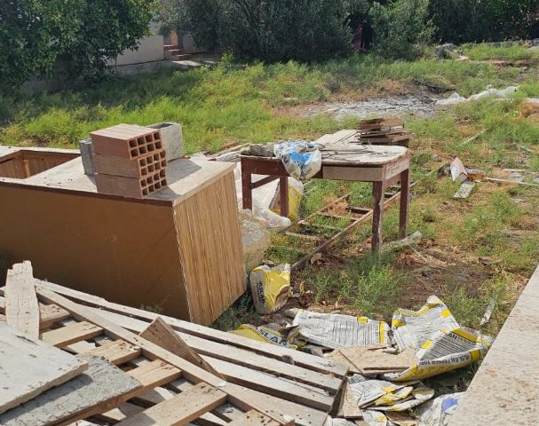 3+1 Haus zum Verkauf in einem Garten in der Maraş-Region von Famagusta, geeignet für das Familienleben