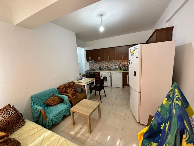 Famagusta Çanakkale District, opposite Kaliland Citymall, within walking distance to the city center and EMU, 2+1 furnished flat for sale