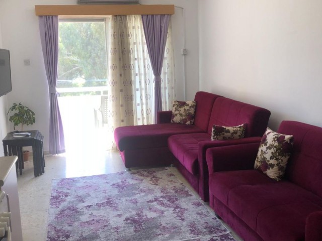 2+1 fully furnished flat for sale in Famagusta Çanakkale Mahallesi Kaliland district, within walking distance of EMU