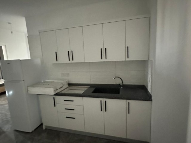 2+1 flat for rent behind City Mall in Famagusta Çanakkale District