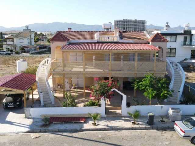 VILLA MIT MEERBLICK ZU DRINGENDEM VERKAUF IN İSKELE BOGAZ