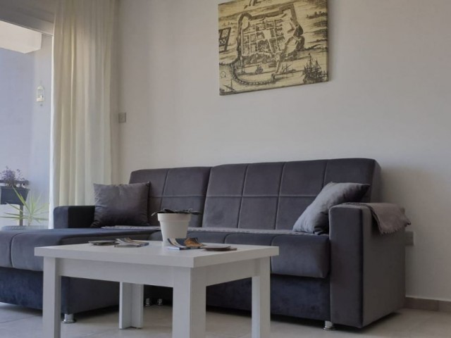 Furnished 2+1 flat for sale in Famagusta Dumlupınar District, City Center