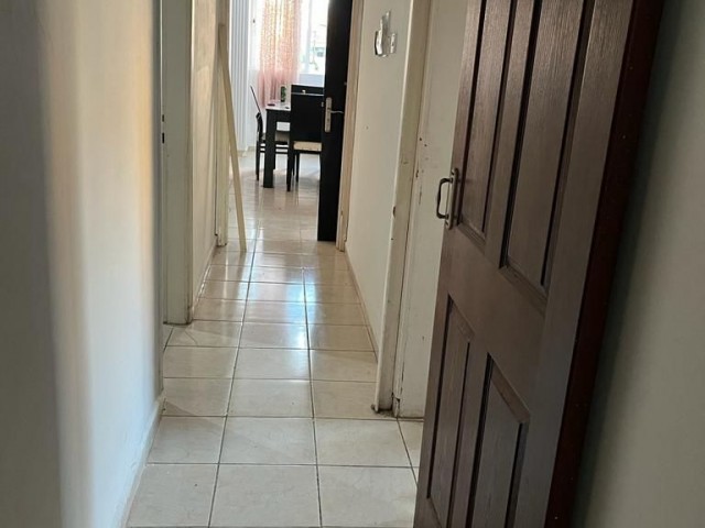 Furnished 3+1 flat for rent in Famagusta Sakarya neighborhood, 1 minute walking distance from Ada Kent University