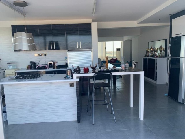  GAZİ MAĞUSA DAÜ Kampüs içi PENTHOUSE  LÜX DAİRE