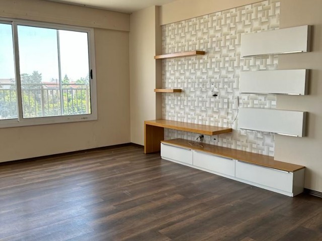 3+1 FLAT FOR SALE IN YENİBOĞAZİÇİ