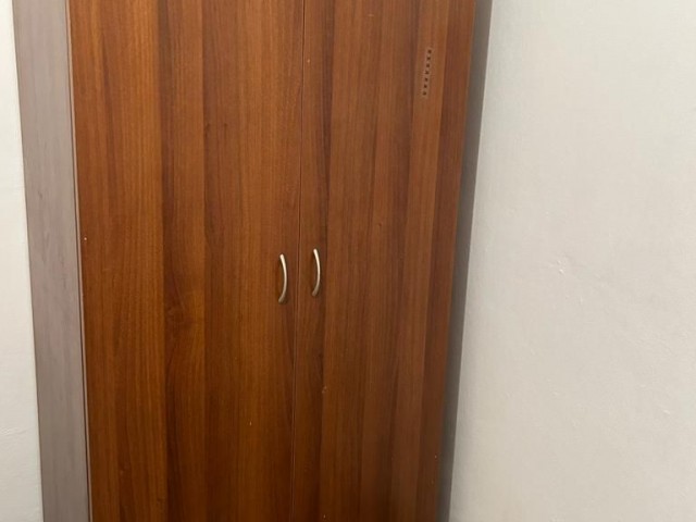 Gazimağusa Sakarya mahallesinde  DAÜ ye ve Ada Kent üniversitesine yürüme mesafesinde eşyalı 3+1  kiralık daire 