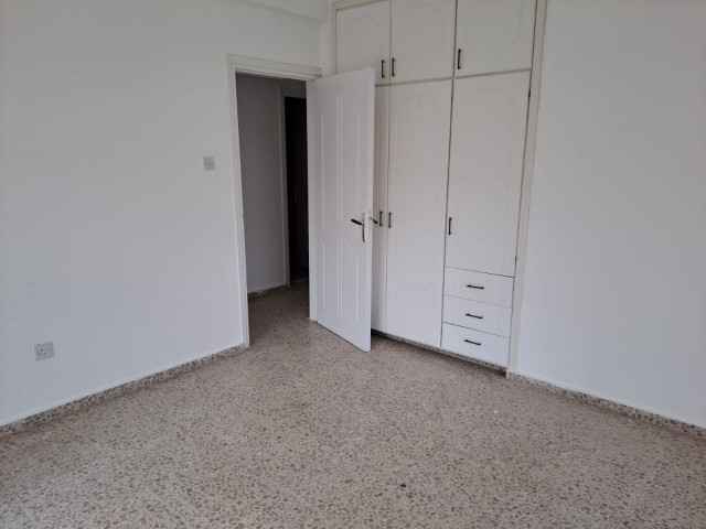 3+1 flat for sale with Turkish husband Gazi Famagusta Gulseren