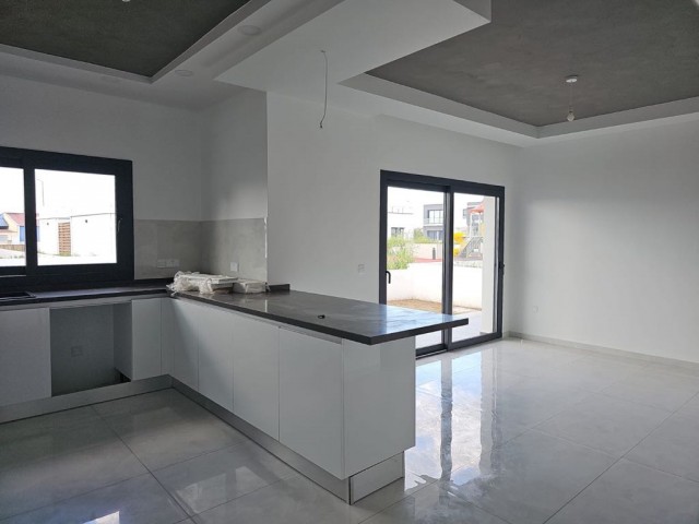 3+1 Duplex Villa with Pool for Sale in İskele Ötüken