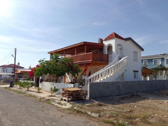 Villa mit Meerblick zum Verkauf in Iskele Bosporus