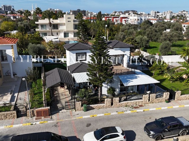 3+1 LUXURY VILLA BEHIND KARAKUM ISBANK!