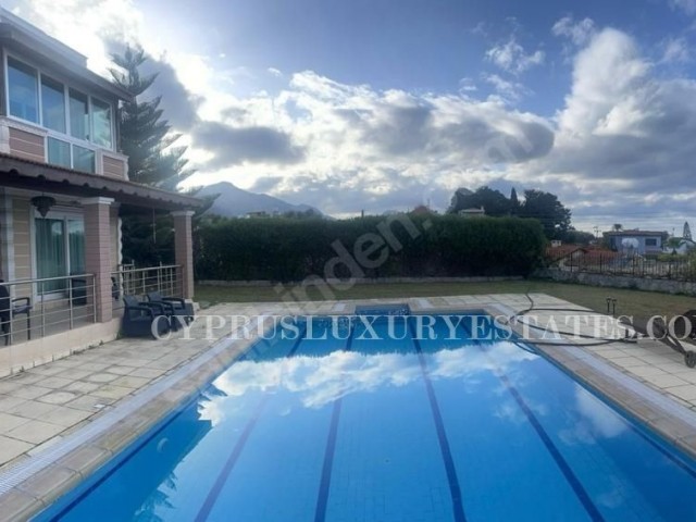 3+1 LUXURY VILLA IN CYPRUS CATALKOY, 500 METERS FROM THE SEA!