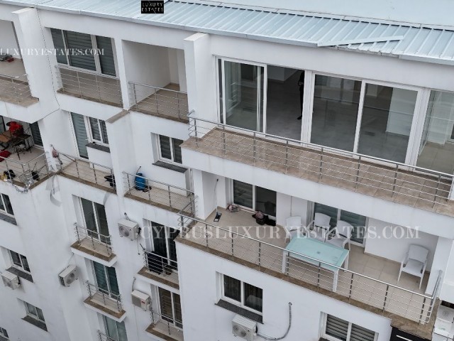 2+1 LUXUS-PENTHOUSE-WOHNUNG IN GIRNE, ZYPERN! 5 GEHMINUTEN VOM GIRNE-MARKT UND DEM ALTEN HAFEN ENTFERNT!