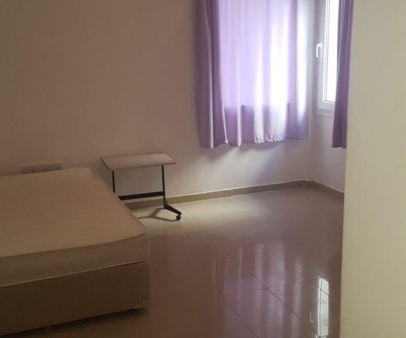 Flat To Rent in Dikmen, Kyrenia