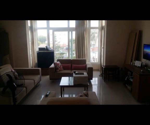 Flat To Rent in Küçük Kaymaklı, Nicosia