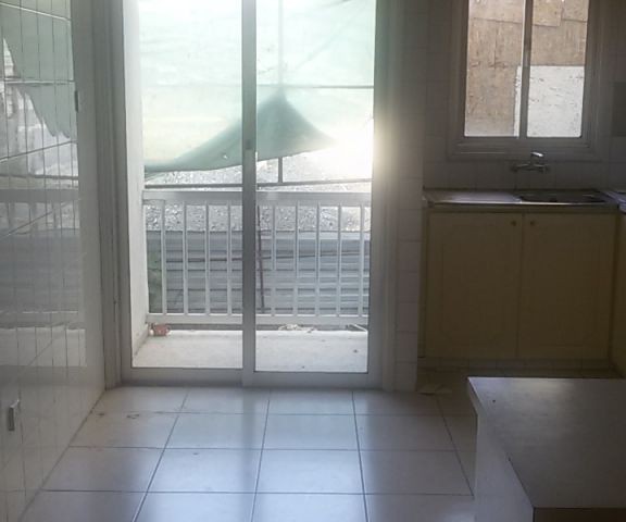 Flat To Rent in Köşklüçiftlik, Nicosia