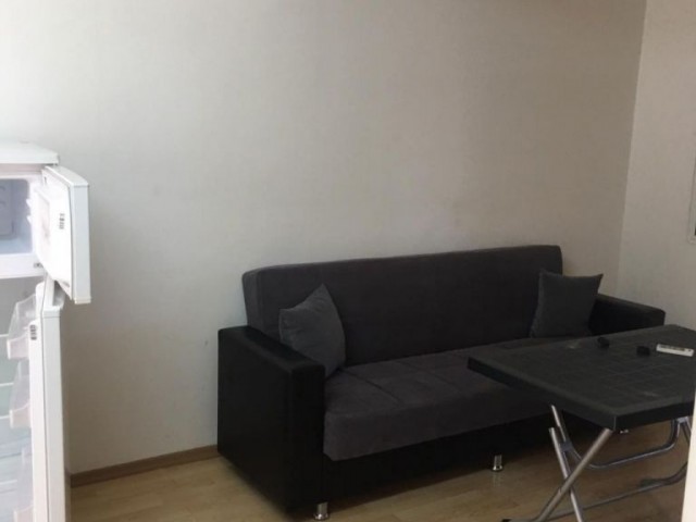 YENİKENTTE CADDE ÜZERİ FULL EŞYALI 1+1 DAİRE