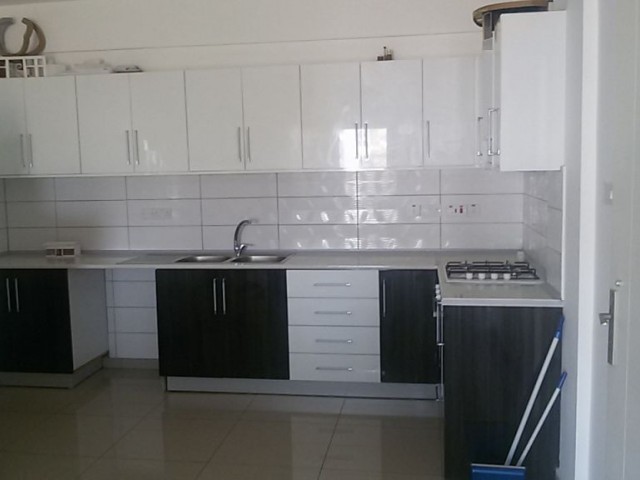 Flat To Rent in Hamitköy, Nicosia