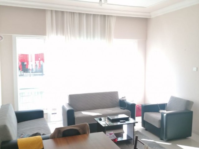 ORTAKÖY DE MERKEZİ KONUMDA 2+1 ÇOK TEMİZ DAİRE