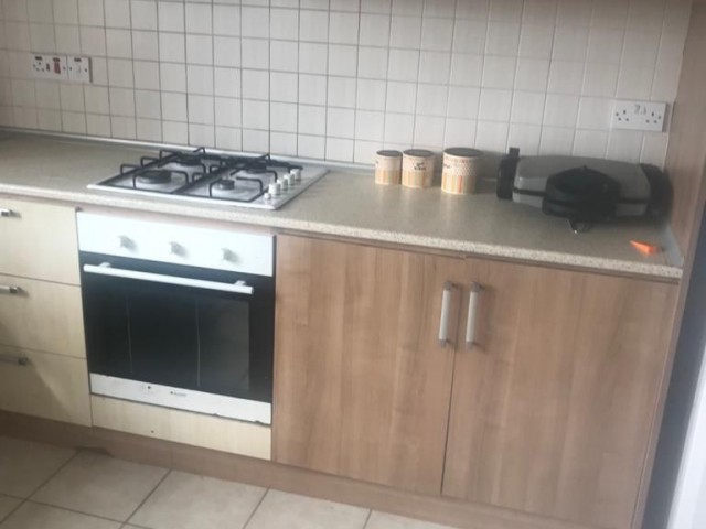 LEFKOŞA YENİŞEHİRDE 3+1 GENİŞ BALKONLU DAİRE