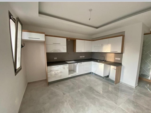 Flat For Sale in Küçük Kaymaklı, Nicosia