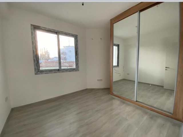 Flat For Sale in Küçük Kaymaklı, Nicosia