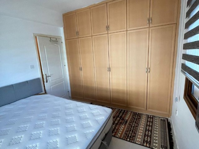 1+1 KOMPLETT MÖBLIERTE WOHNUNG IN DOĞANKÖY ZENTRALER LAGE (PENTHOUSE)