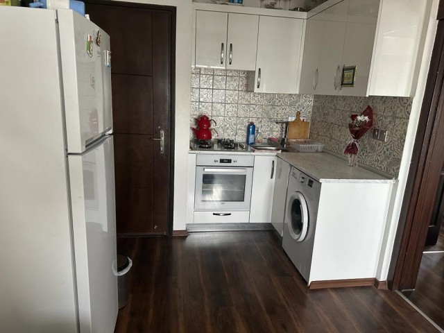 ORTAKÖY DE MERKEZİ KONUMDA 2+1 FULL EŞYALI DAİRE