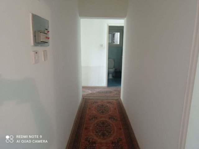 3+1 FULLY RENOVATED SPACIOUS FLAT IN NICOSIA CAGLAYAN