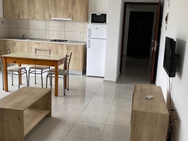 YENİKENT ANA CADDE ÜZERİ ASANSÖRLÜ YENİ 'YE YAKIN 2+1 DAİRE FULL EŞYALI DURAK YANI