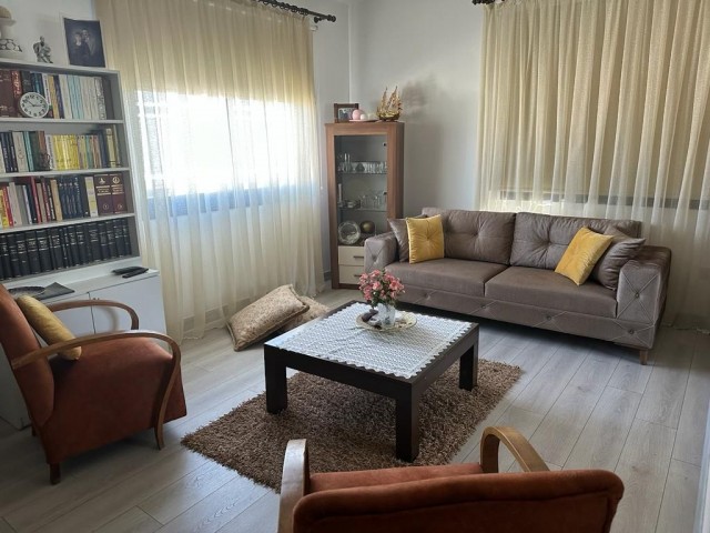 VERY MAINTAINED, TWIN SPACIOUS VILLA IN DEMİRHAN WITH NEAR ZERO VAT AND TRANSFORMER PAID