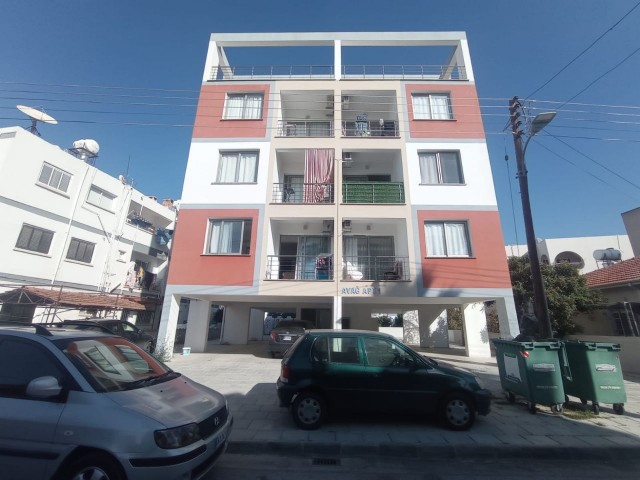 FULLY FURNISHED 2+1 FLAT IN A CENTRAL LOCATION IN ORTAKÖY (VAT AND TRANSFORMER PAID)