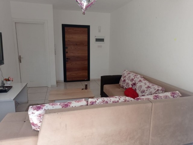 FULLY FURNISHED 2+1 FLAT IN A CENTRAL LOCATION IN ORTAKÖY (VAT AND TRANSFORMER PAID)