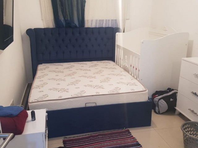 2+1 LARGE 2+1 FLAT WITH ELEVATOR IN K.KAYMAKLI CENTER, NEAR NEW (VAT AND TRANSFORMER PAID)