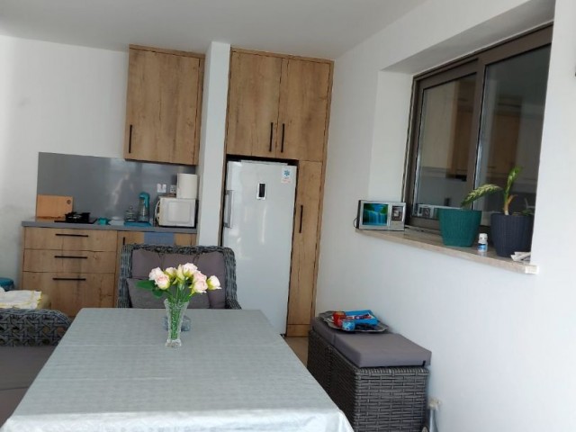 ALAYKÖY DE 4 DAİRELİK APT ZEMİN KATI 3+2 EXTRALI DAİRE