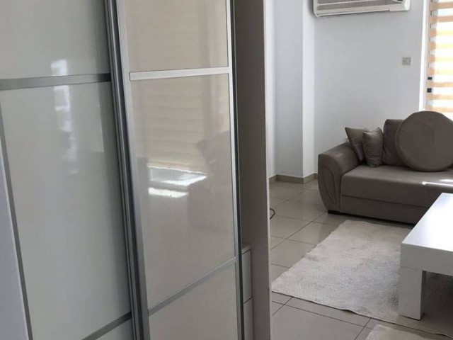 Flat To Rent in Girne Merkez, Kyrenia