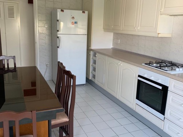 Flat To Rent in Girne Merkez, Kyrenia