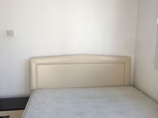 Girne Merkezde 2 yatak odalı full eşyalı kiralık daire .. 