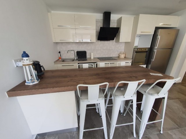 Flat To Rent in Yukarı Girne, Kyrenia