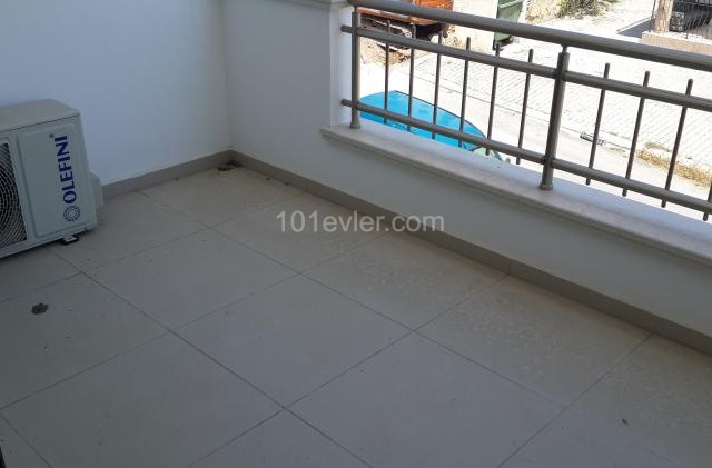 Kaşgar bölgesi 2+1  eşyalı kiralık 90 m2  yeni daire