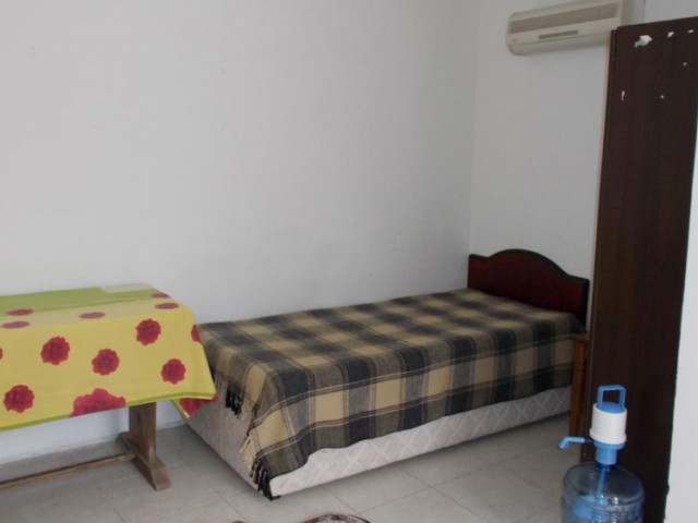 Bungalow To Rent in Karaoğlanoğlu, Kyrenia