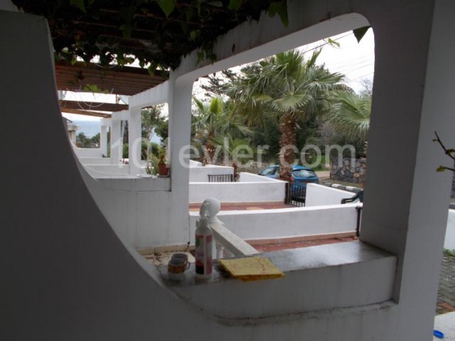 Bungalow To Rent in Alsancak, Kyrenia