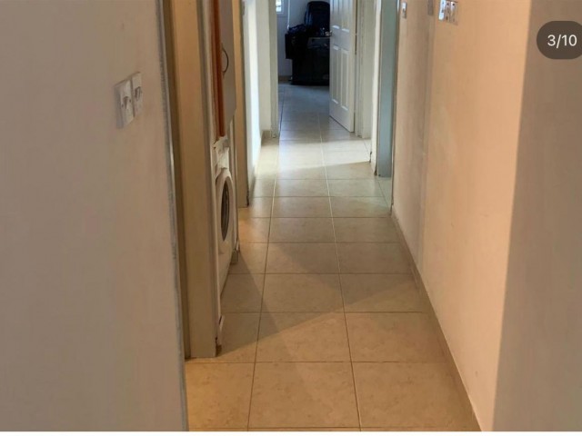 Girne merkezde satılık 3+1 full eşyalı daire 