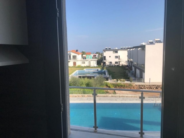 Flat To Rent in Alsancak, Kyrenia