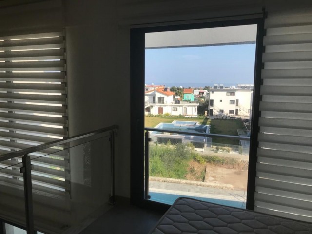 Flat To Rent in Alsancak, Kyrenia