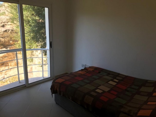 GİRNE MERKEZDE KİRALIK 2+1 DAİRE